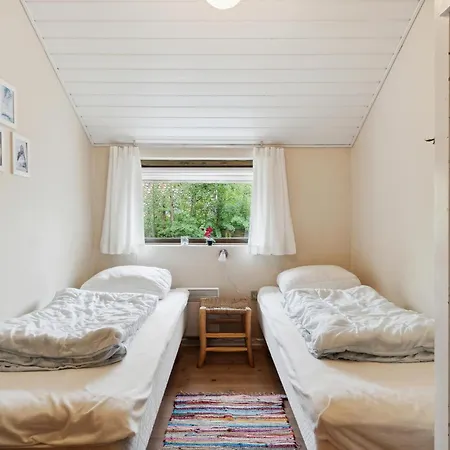 Ferienhaus 3 Bedroom Stunning In