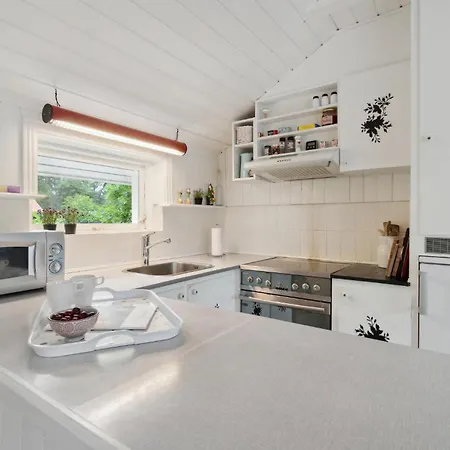 Ferienhaus 3 Bedroom Stunning In