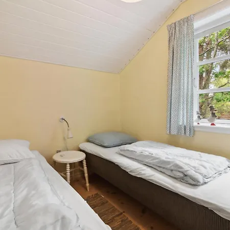 בית נופש 3 Bedroom Stunning In נקסו