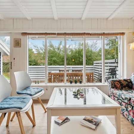 3 Bedroom Stunning In בית נופש נקסו
